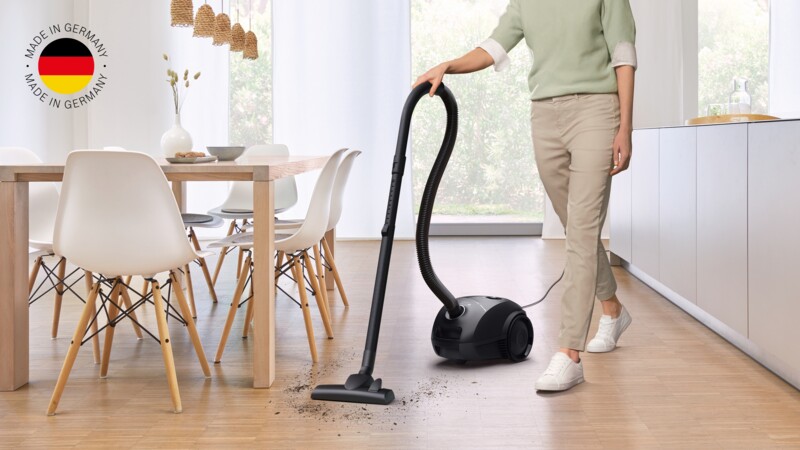 BGLS2BA1, Usisavač s vrećicom